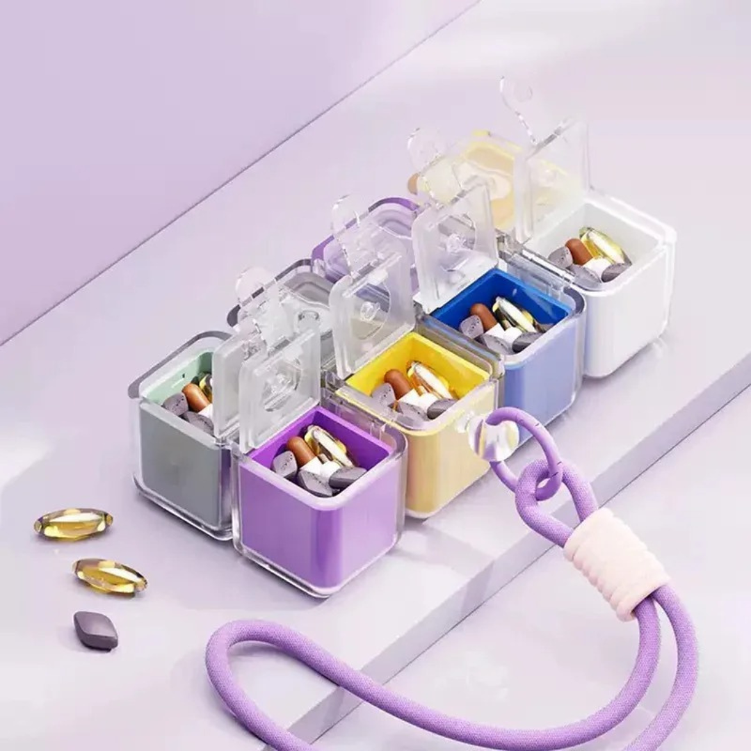 CubFlex™ Travel Pill Case